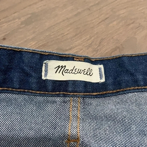 Madewell The Perfect Jean Short. Size 27. Excellent condition! - Picture 6 of 9
